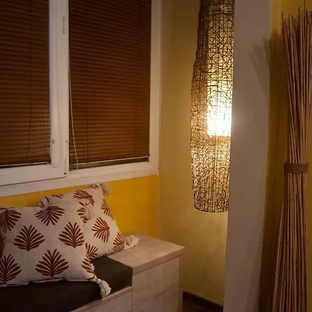 Daire Cozy 2br Oasis In *