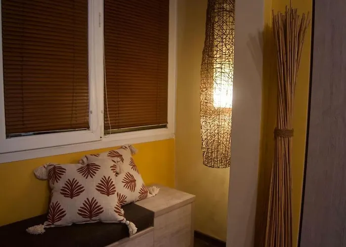 Apartment Cozy 2br Oasis In *